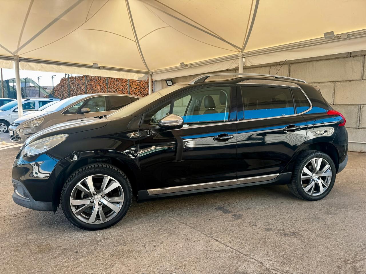 Peugeot 2008 BlueHDi 100 Allure - 12/2015