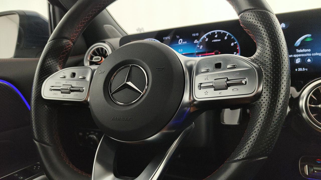 Mercedes-Benz GLA 250 Premium auto