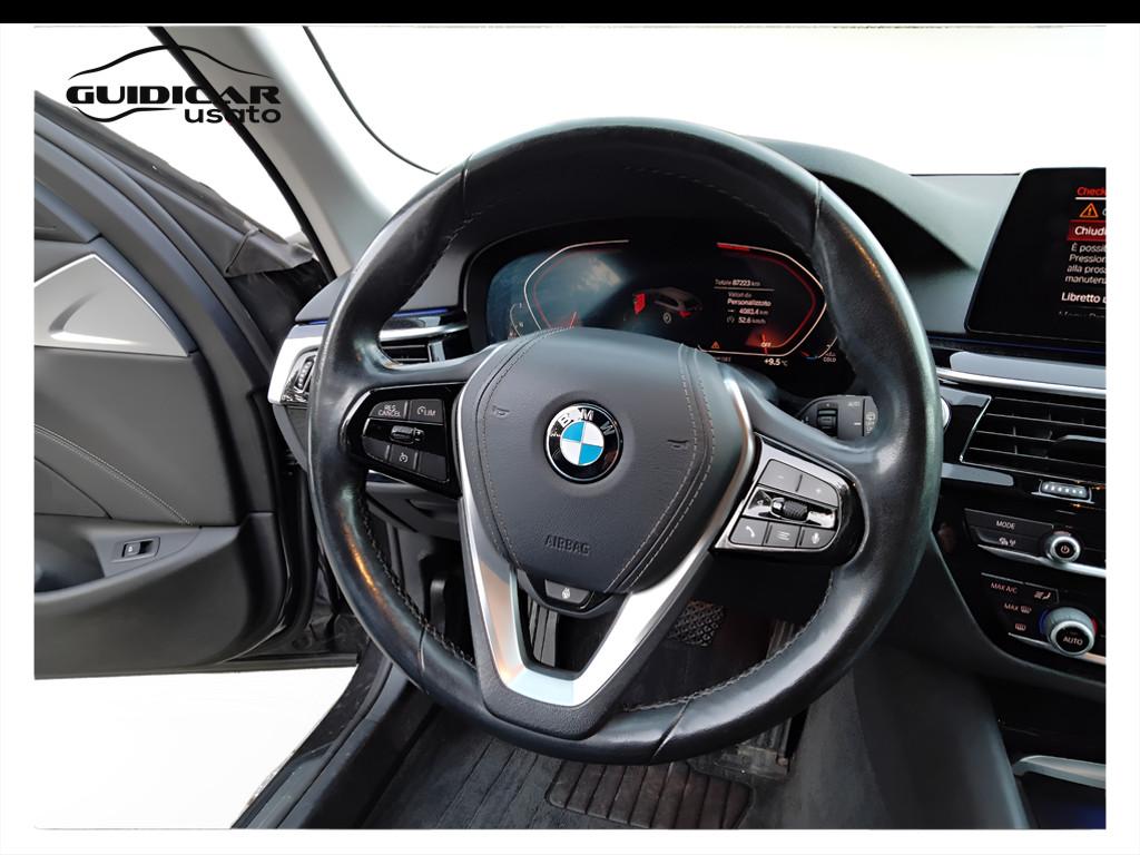 BMW Serie 5 G31 2020 Touring LCI - 520d Touring mhev 48V xdrive Luxury auto