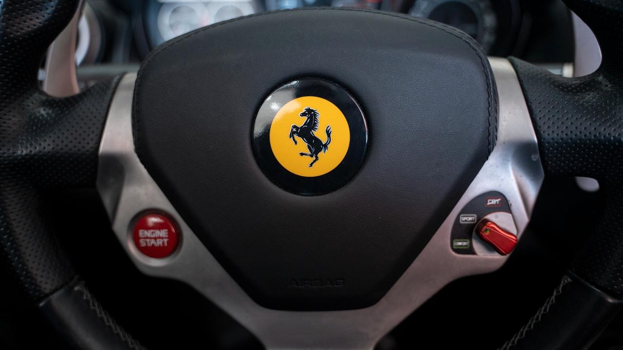 Ferrari California 4.3 DCT CABRIO CARBOCERAMIC 20" *SERVICE FERRARI*