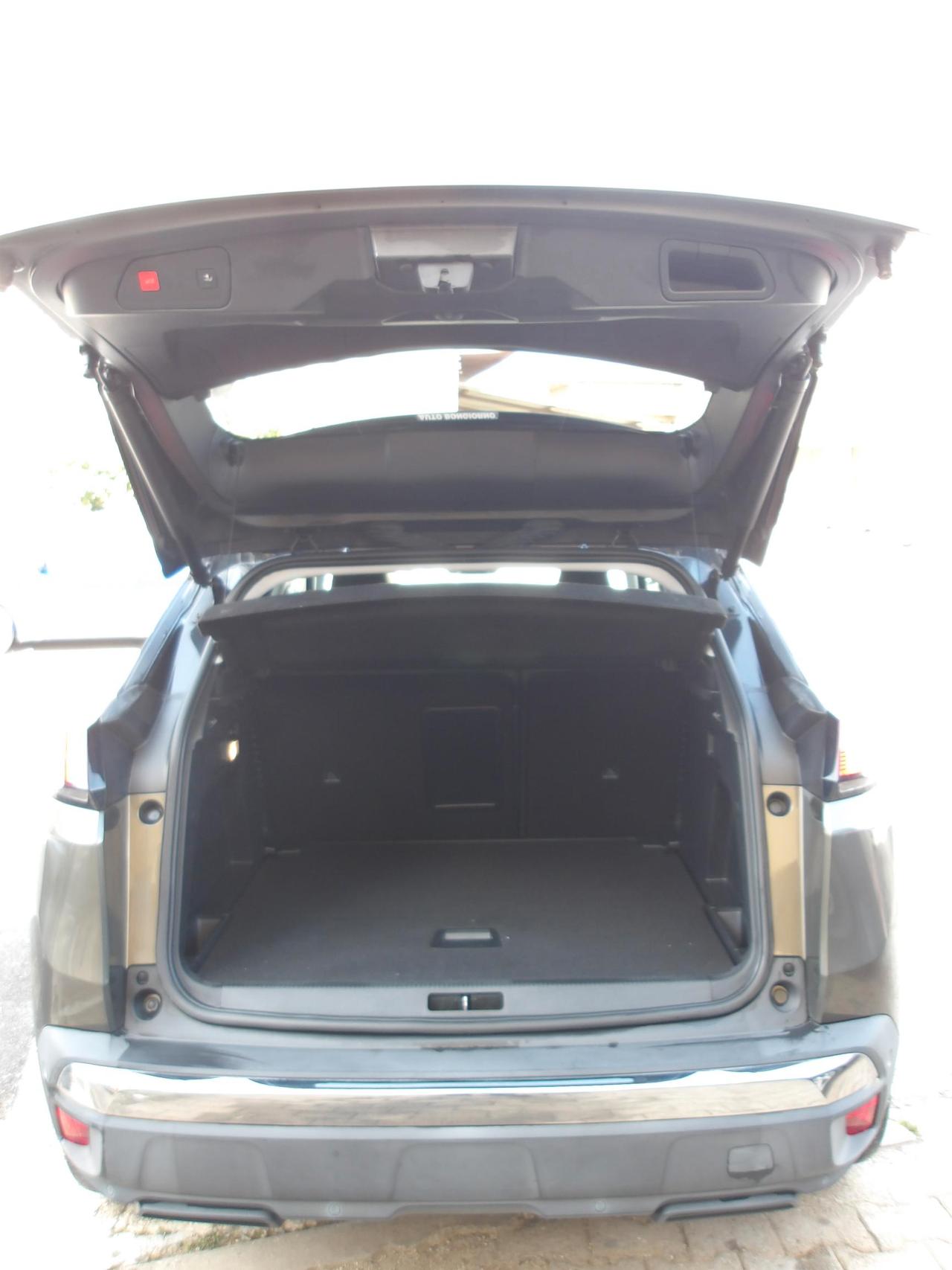 Peugeot 3008 3008 1.5 bluehdi Allure s&s 130cv