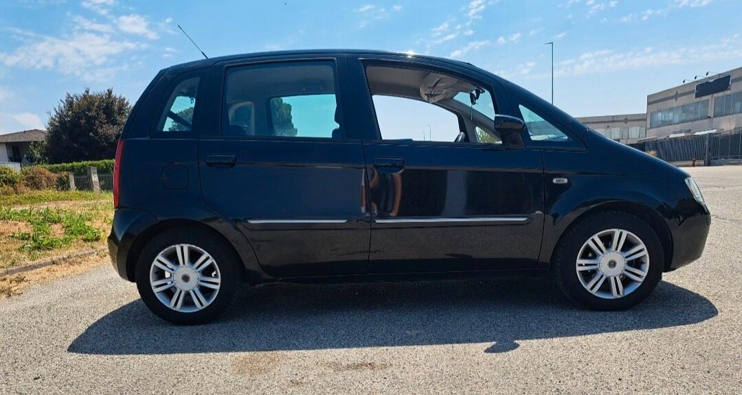 Fiat Idea 1.4 BlackLabel GPL