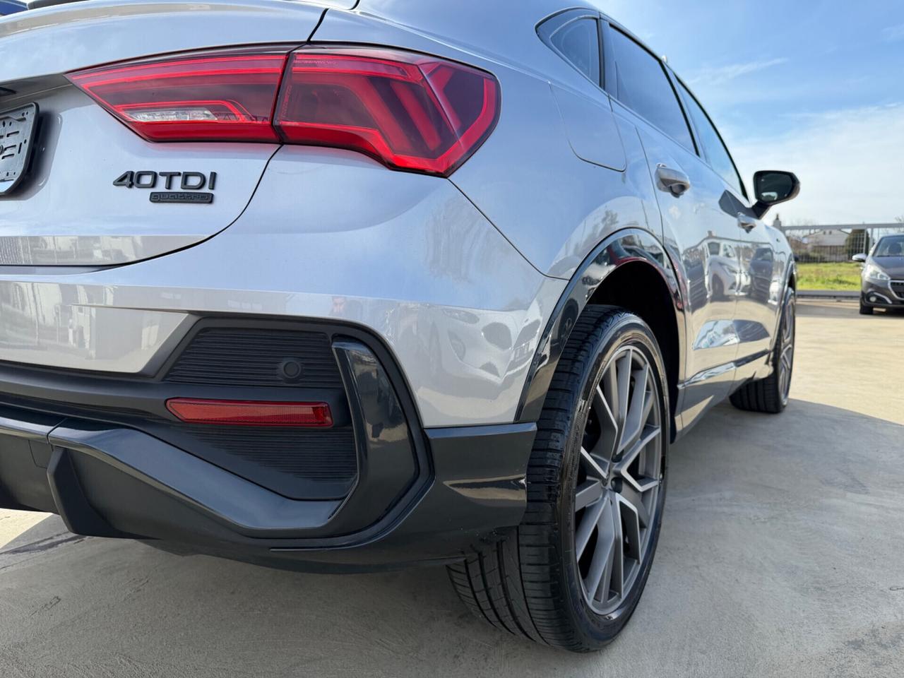 Audi Q3 40 TDI quattro S tronic line edition