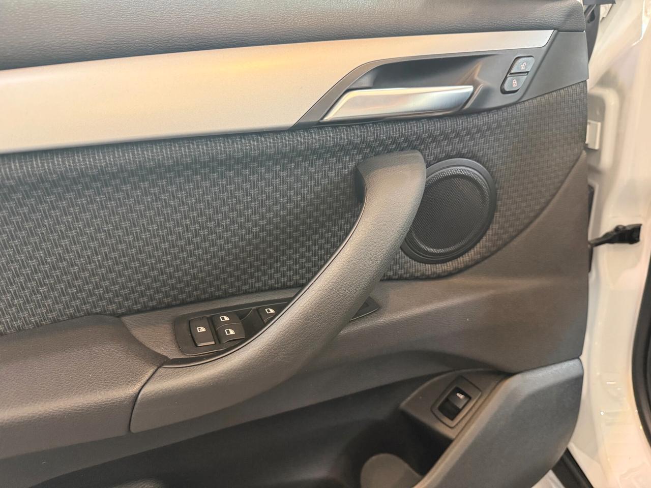 Bmw X1 F48 2019 sdrive16d auto