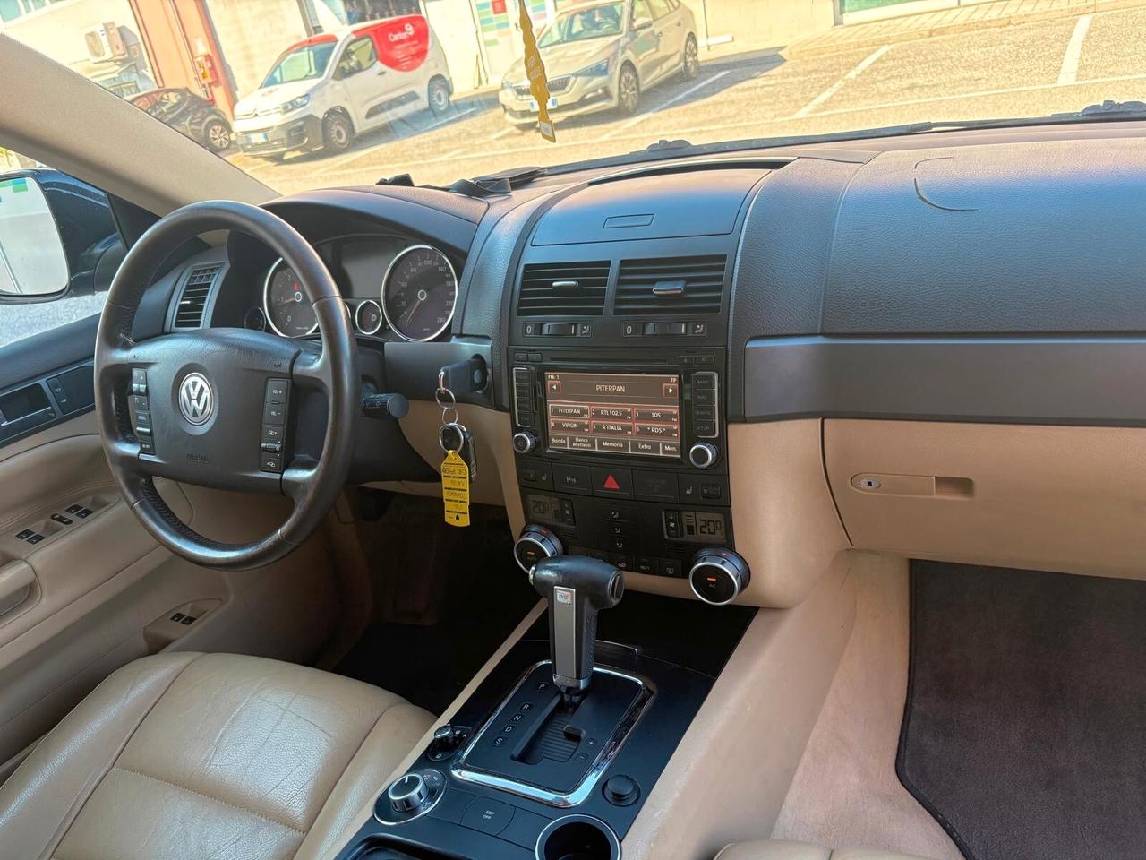 Volkswagen Touareg 2.5 TDI