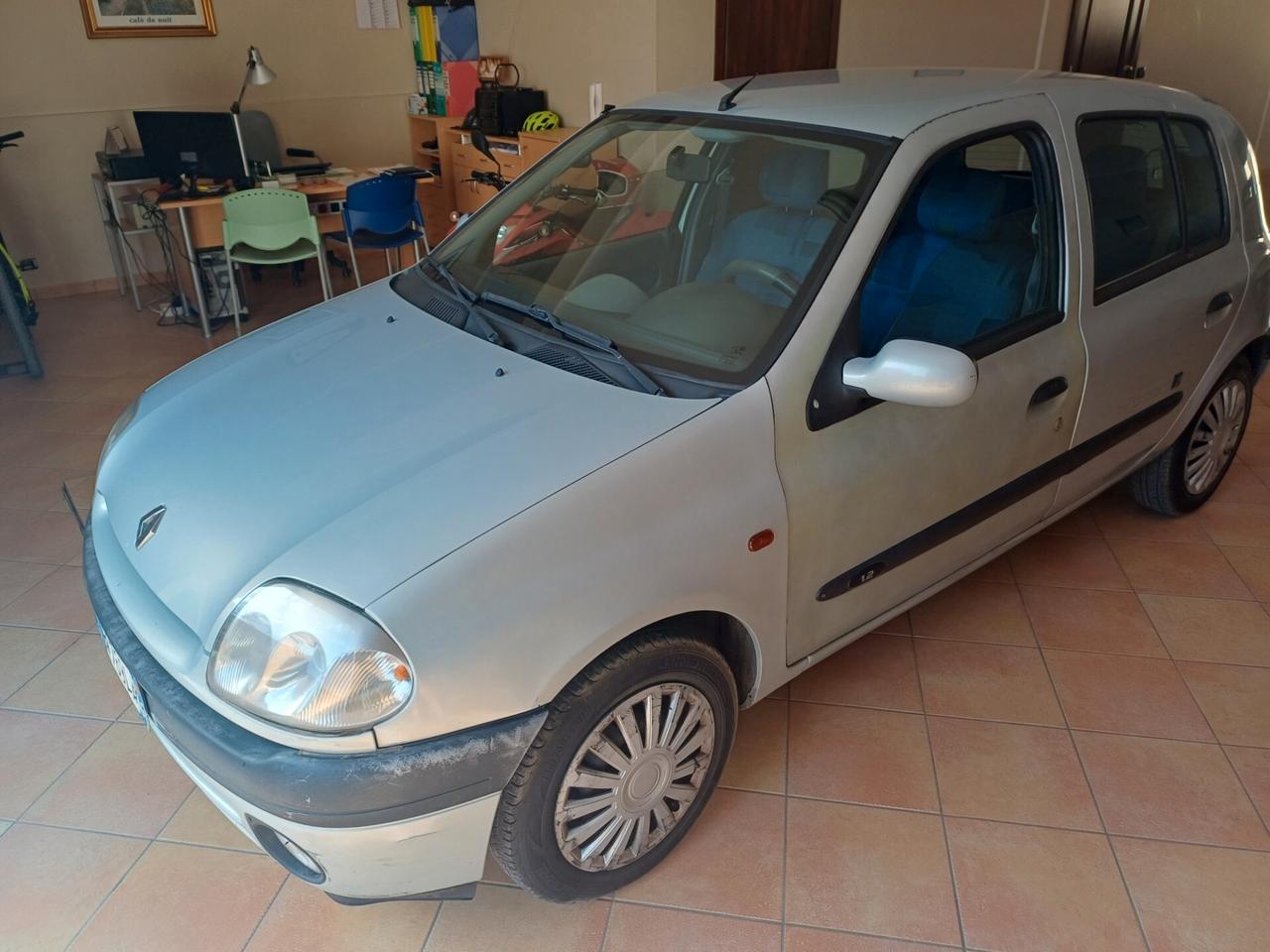 Renault Clio 1.2 16V cat 5 porte Vitaminic