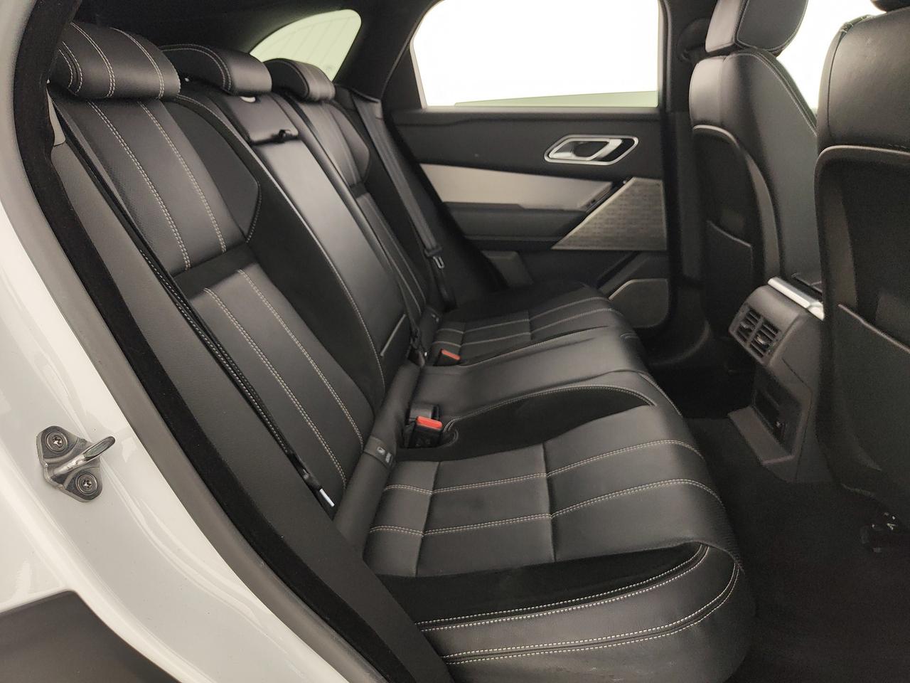 LAND ROVER Range Rover Velar 2.0 i4 R-Dynamic SE 240cv auto