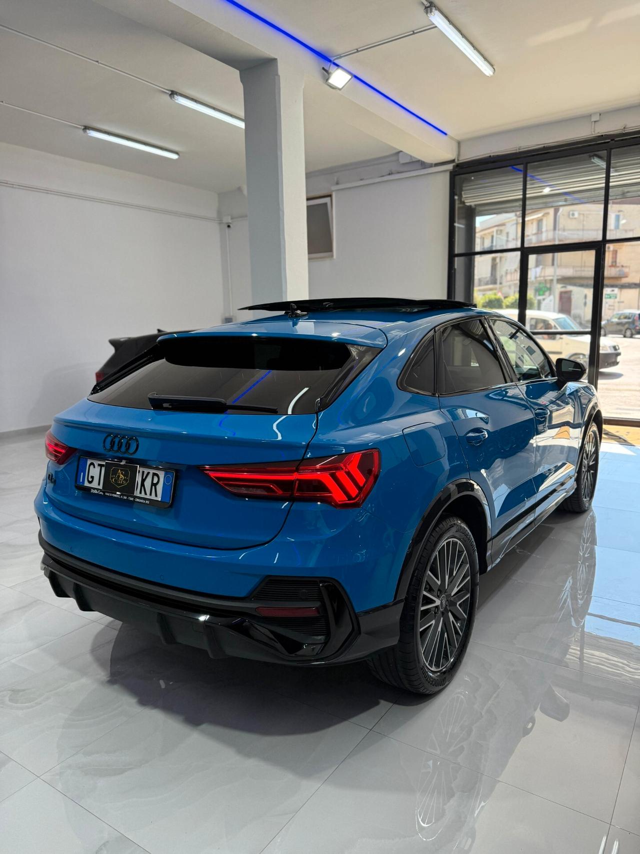 Audi Q3 35 TDI S tronic S line edition