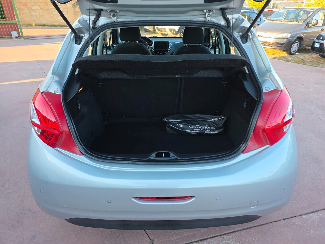 Peugeot 208 1.2 VTi Allure