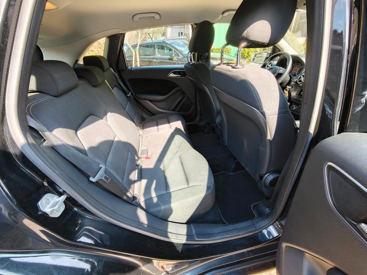Mercedes-benz B 180 BENZINA SOLO 120MILA KM PREZZO SOTTO COSTO!!!!!