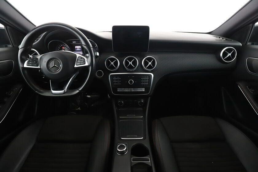 Mercedes-benz A 180d Automatic Premium AMG Pelle/Led