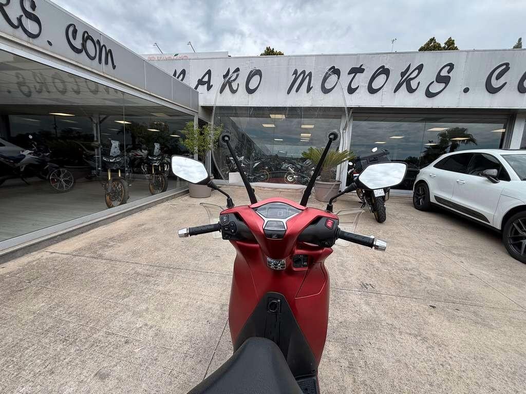 Honda SH 350 2021 / KM 26.000 Tuo a solo 36 Euro al mese