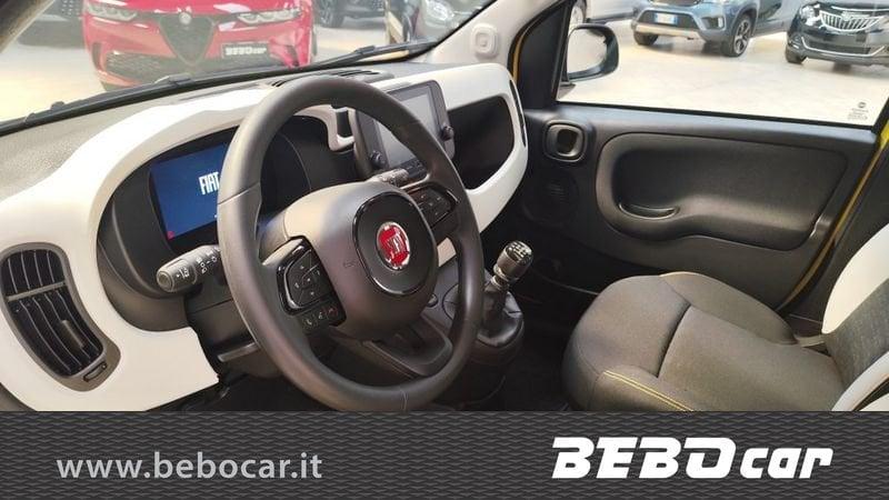 FIAT Panda 1.0 FireFly S&S Hybrid Pandina Cross