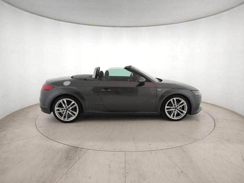 Audi TT Roadster 2.0 tdi ultra S line