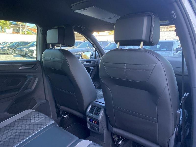 Volkswagen Tiguan R-Line 2.0 TDI 150 CV DSG