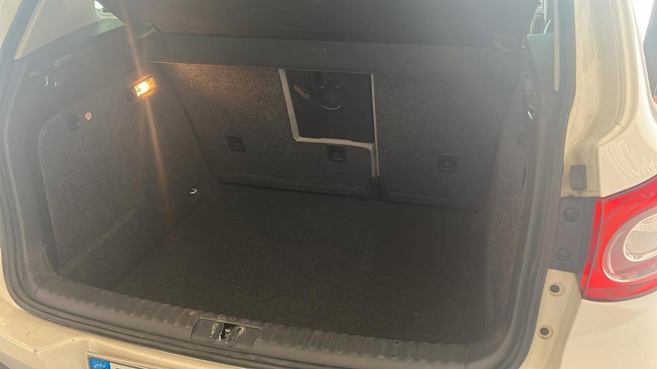 Volkswagen Tiguan 2.0 TDI DPF 4MOTION Sport & Style