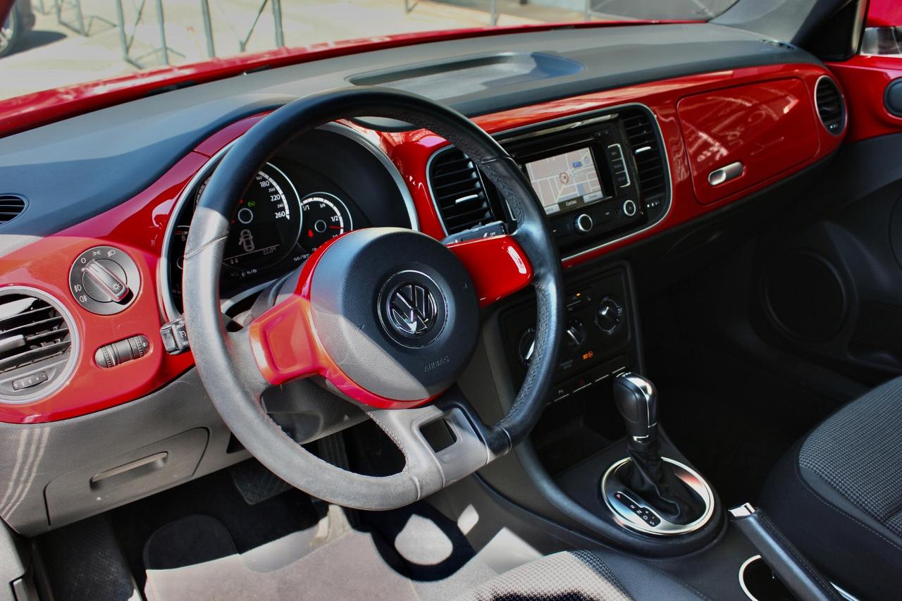 Volkswagen Maggiolino 1.2 TSI DSG Design COME NUOVA