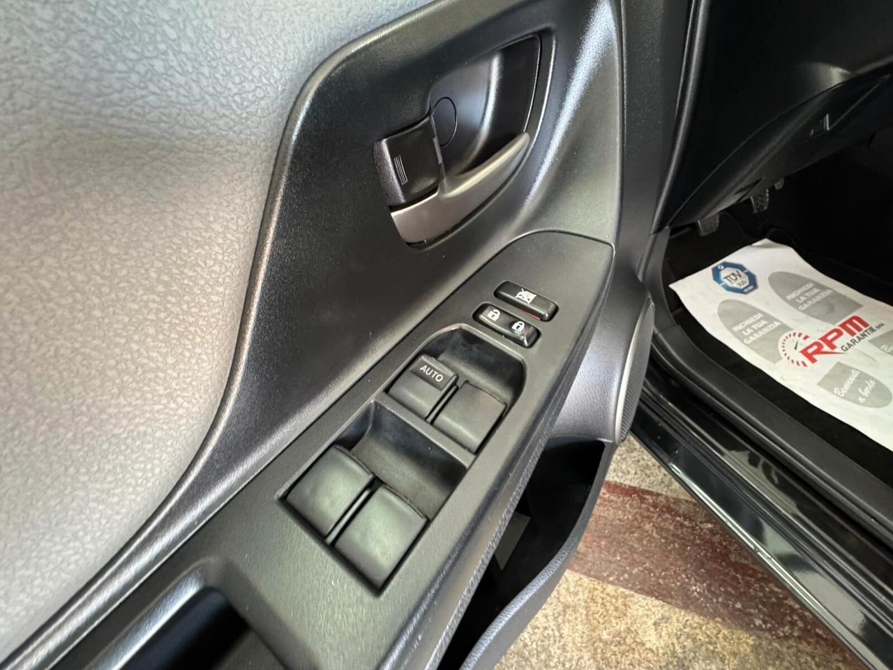 Toyota Yaris 1.0 5 porte Lounge