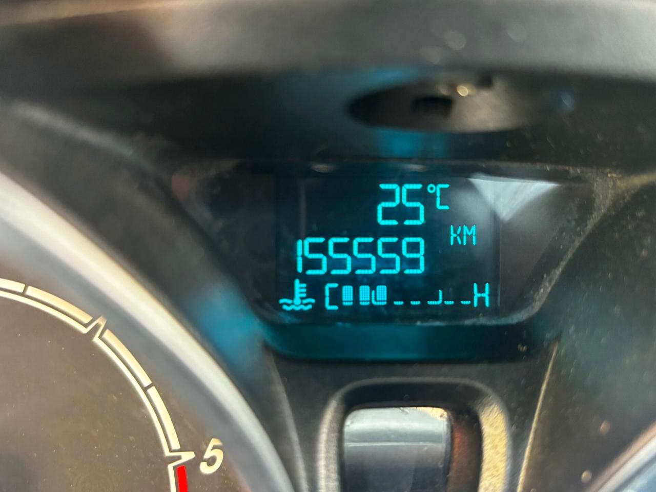 Ford Fiesta 1.5 TDCi 75CV 5 porte Titanium
