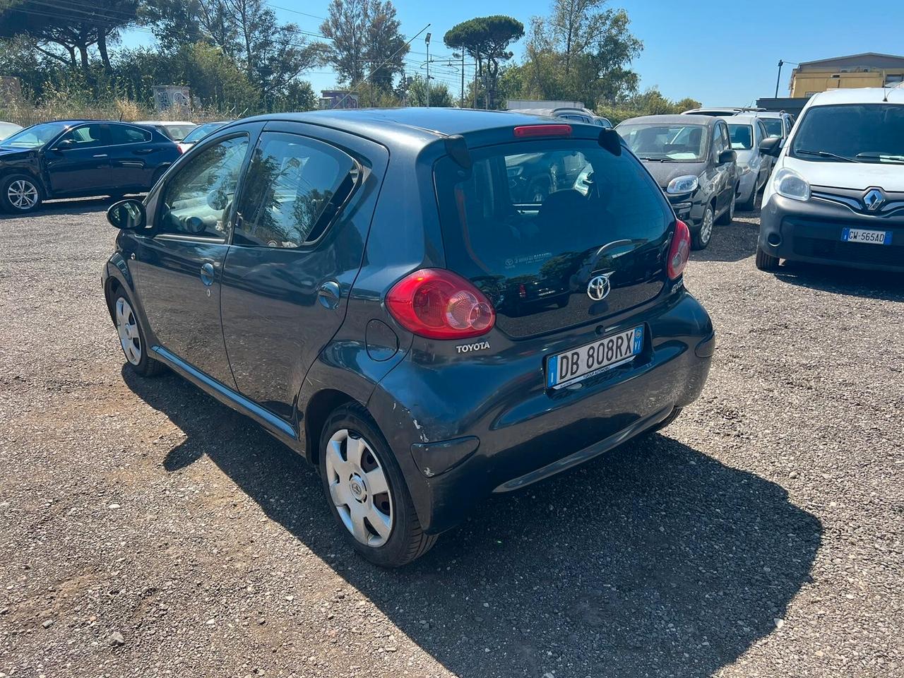 Toyota Aygo 1.0 12V VVT-i 5 porte Now