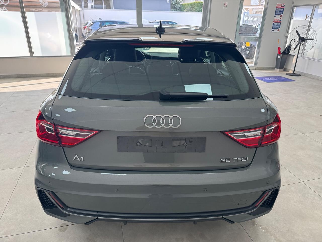 Audi A1 SPB 25 TFSI S line edition