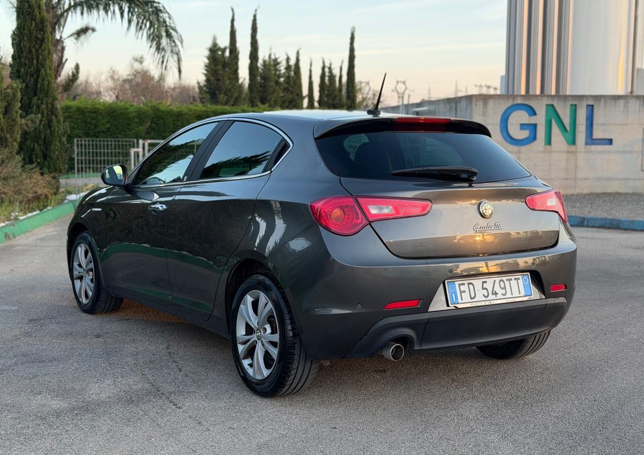 ALFA ROMEO GIULIETTA 1.6 JTDm-2 105cv EXCLUSIVE (77kw)