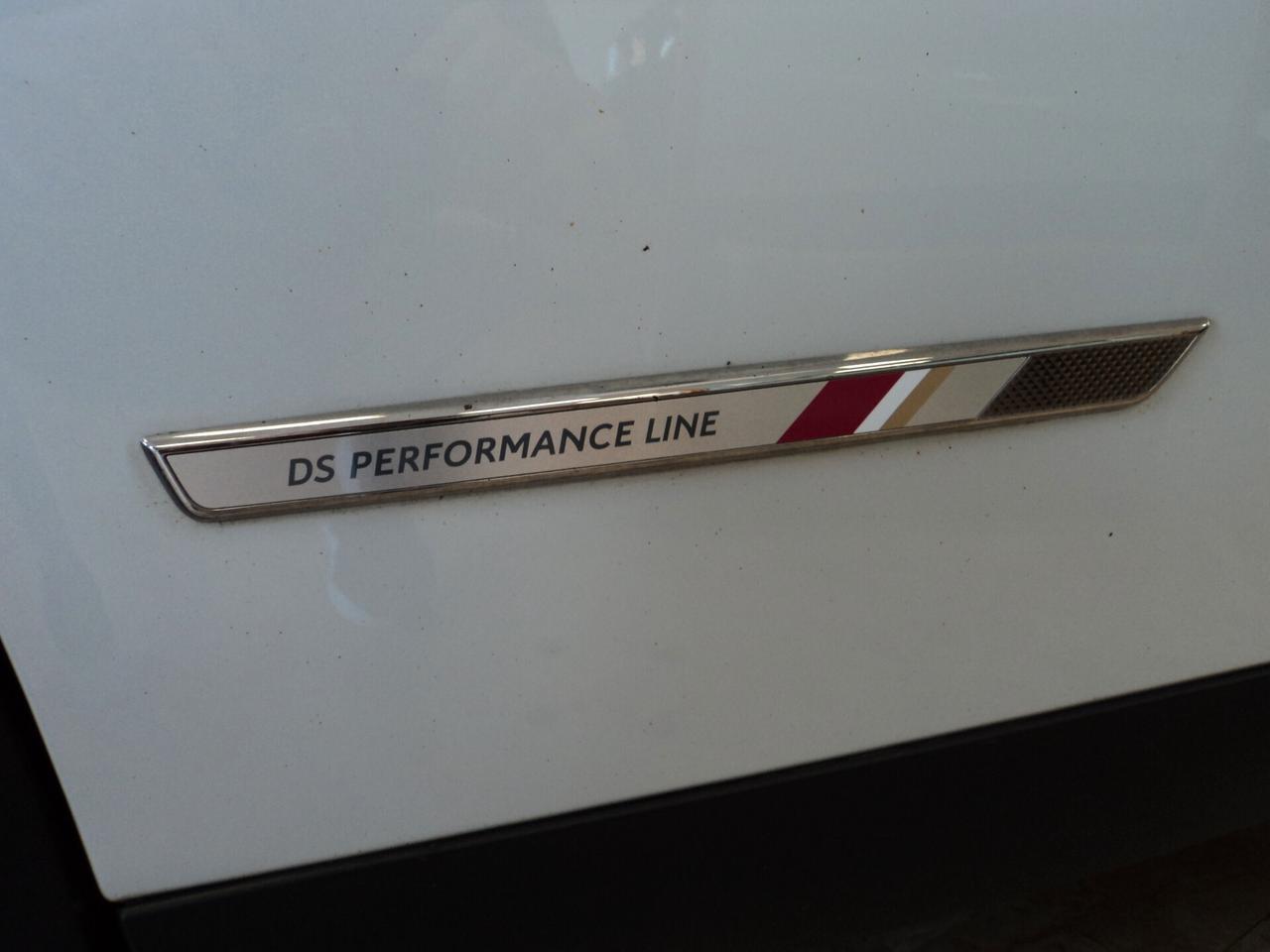 DS3 Crossback PureTech 100 Performance Line