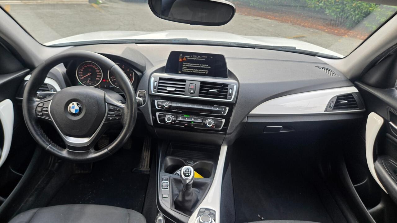 Bmw 116 116d 5p. SPORT