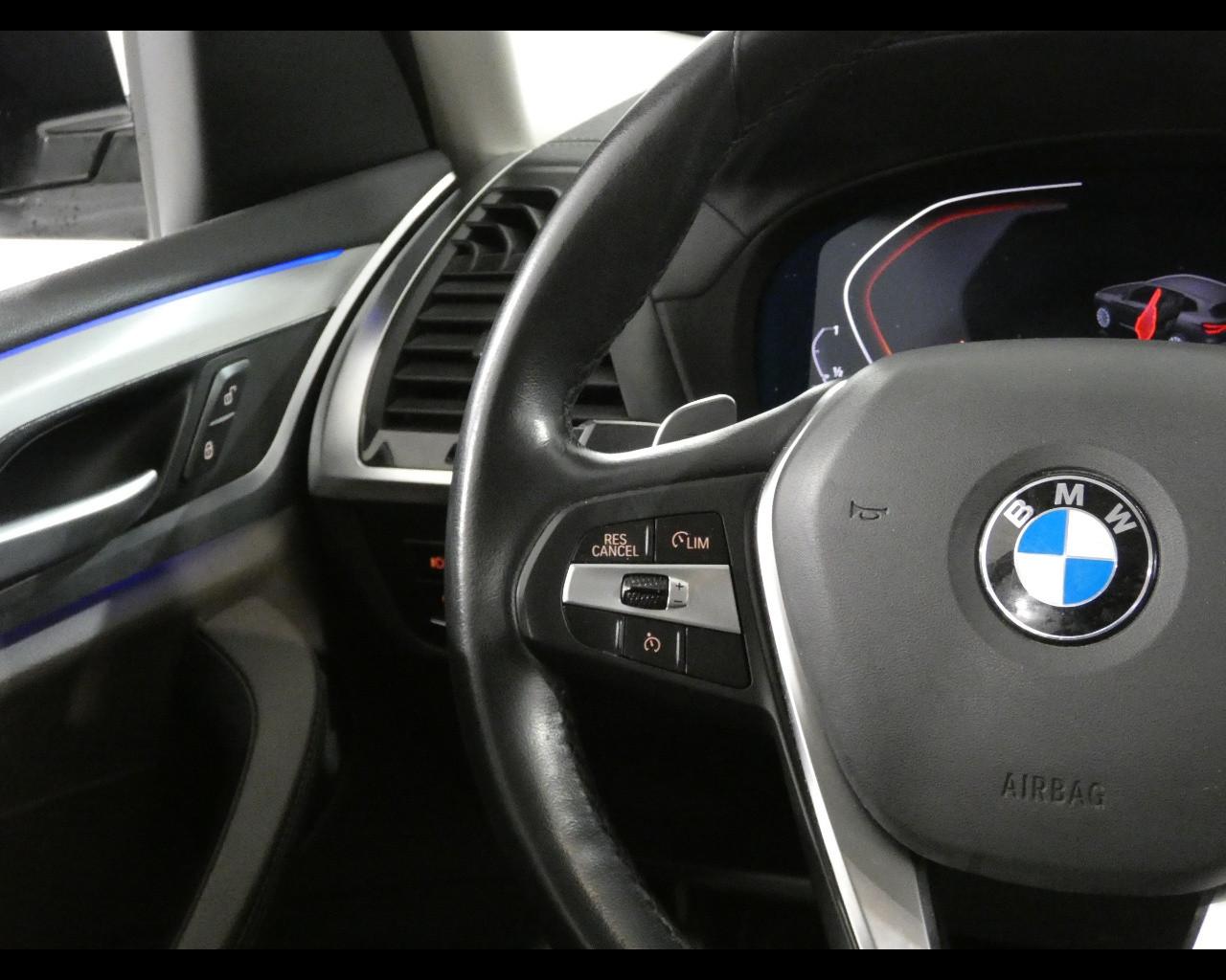BMW X3 (G01/F97) - X3 xDrive20d Luxury