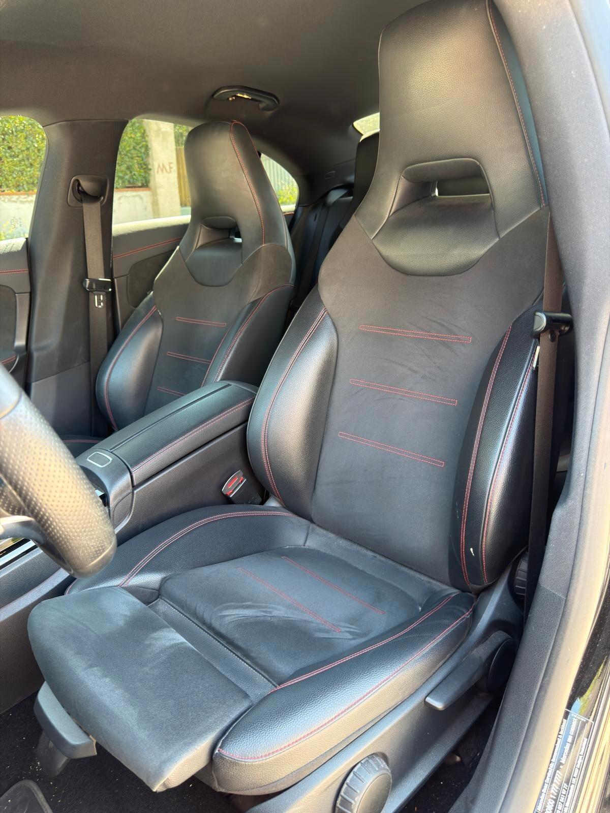 MERCEDES CLA 200D AMG SPORT