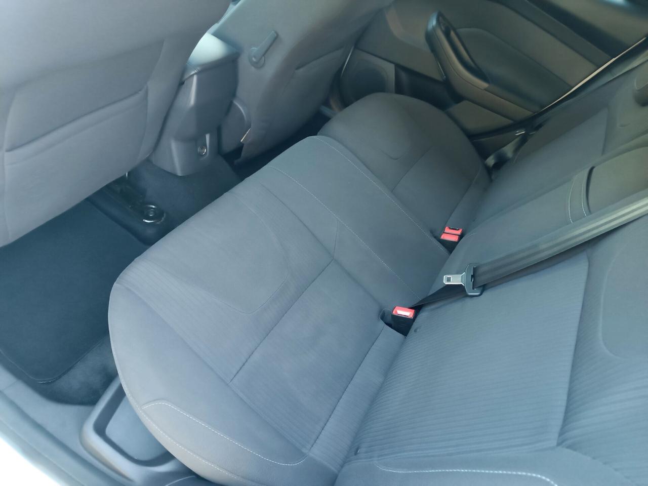 Ford Focus 1.6 diesel garanzia
