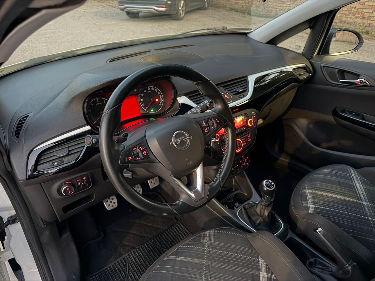 Opel Corsa 1.4 90CV GPL Tech 5 porte Innovation
