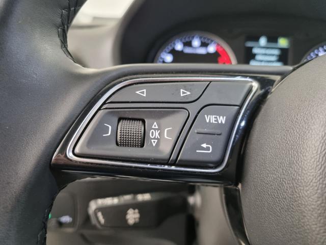 AUDI Q2 35 TFSI S tronic Admired