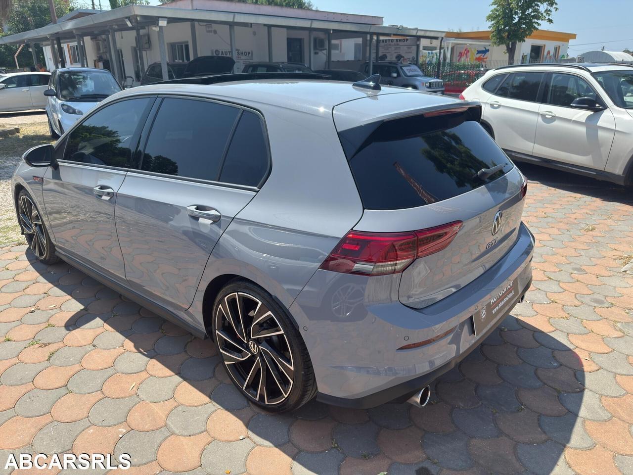 VOLKSWAGEN - Golf VIII - GTI Perf. 2.0 245CV TSI D