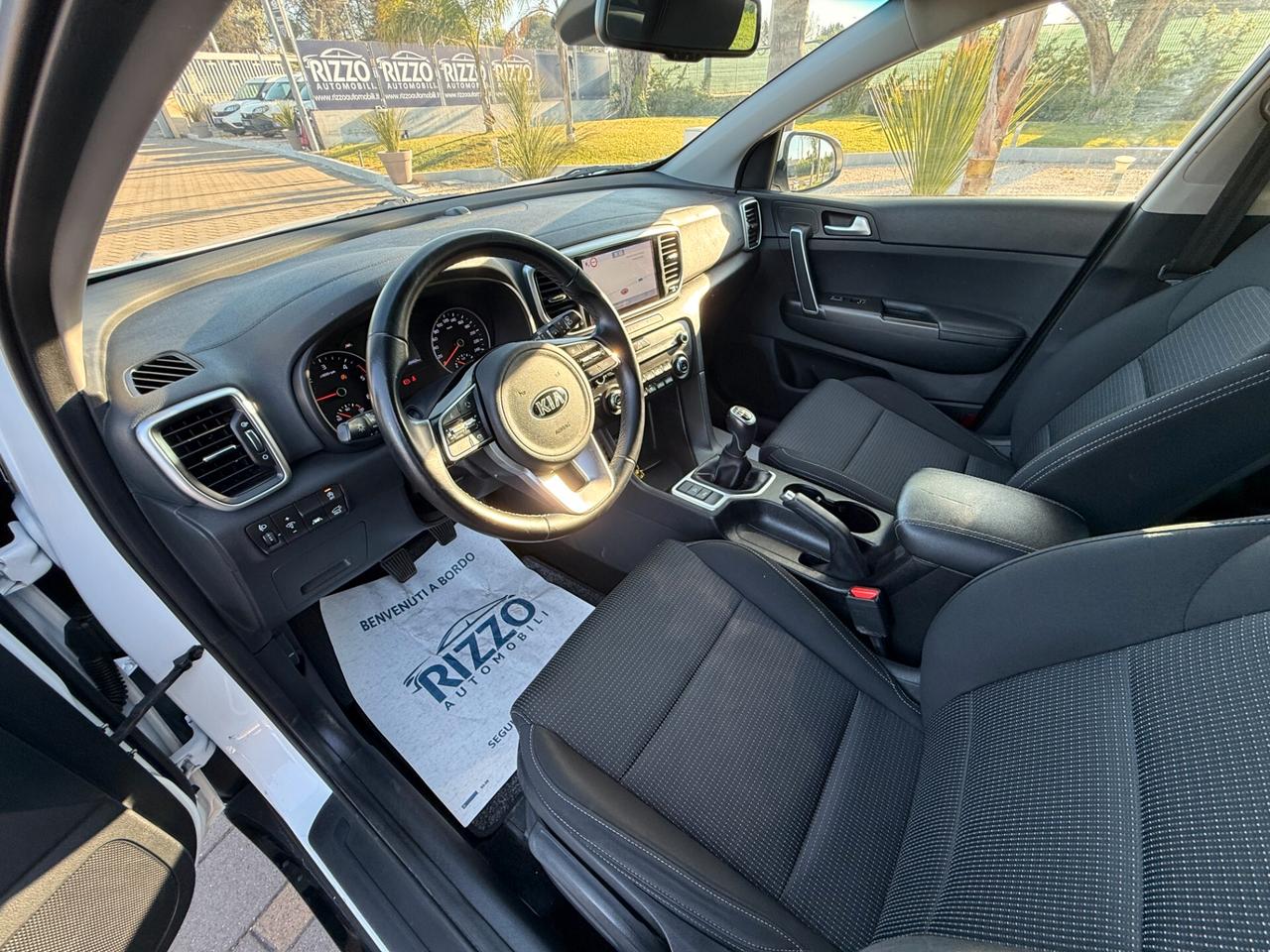 KIA SPORTAGE 1.6 CRDI 115 CV 2WD TETTO CAMERA NAVI LED