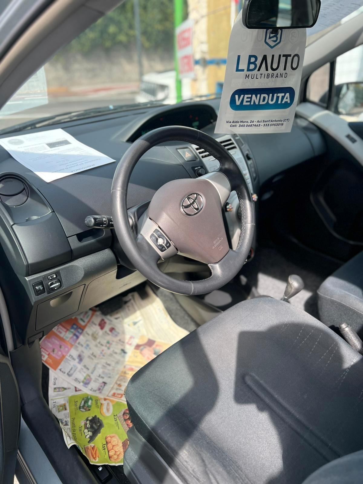 Toyota Yaris 1.3 M-MT 3porte Sol
