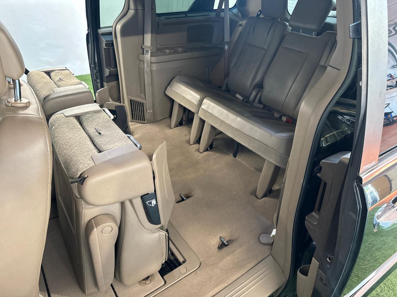 Lancia Voyager 2.8 Gold 163 CV FULL OPTIONAL 7POSTI