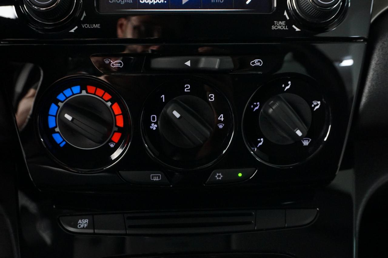 Lancia Ypsilon 1.2 69 CV 5 porte Gold