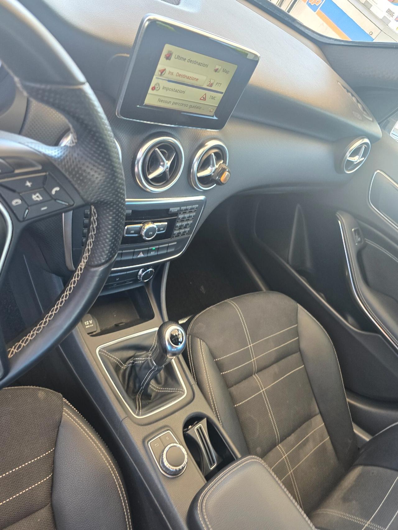 Mercedes-benz A 180 Premium
