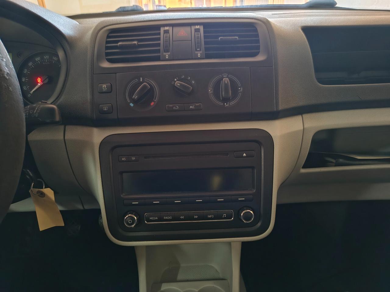 SKODA FABIA 1.2 60 CV WAGON ACTIVE