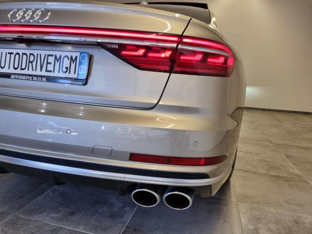AUDI S8 TFSI quattro tiptronic sport attitude