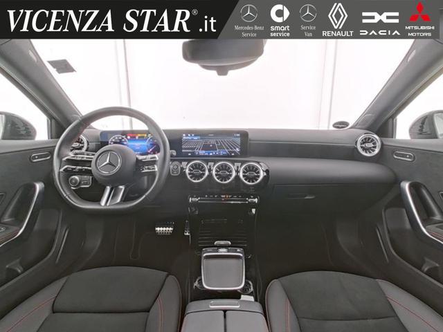 MERCEDES-BENZ A 220 d AMG ADVANCED PREMIUM