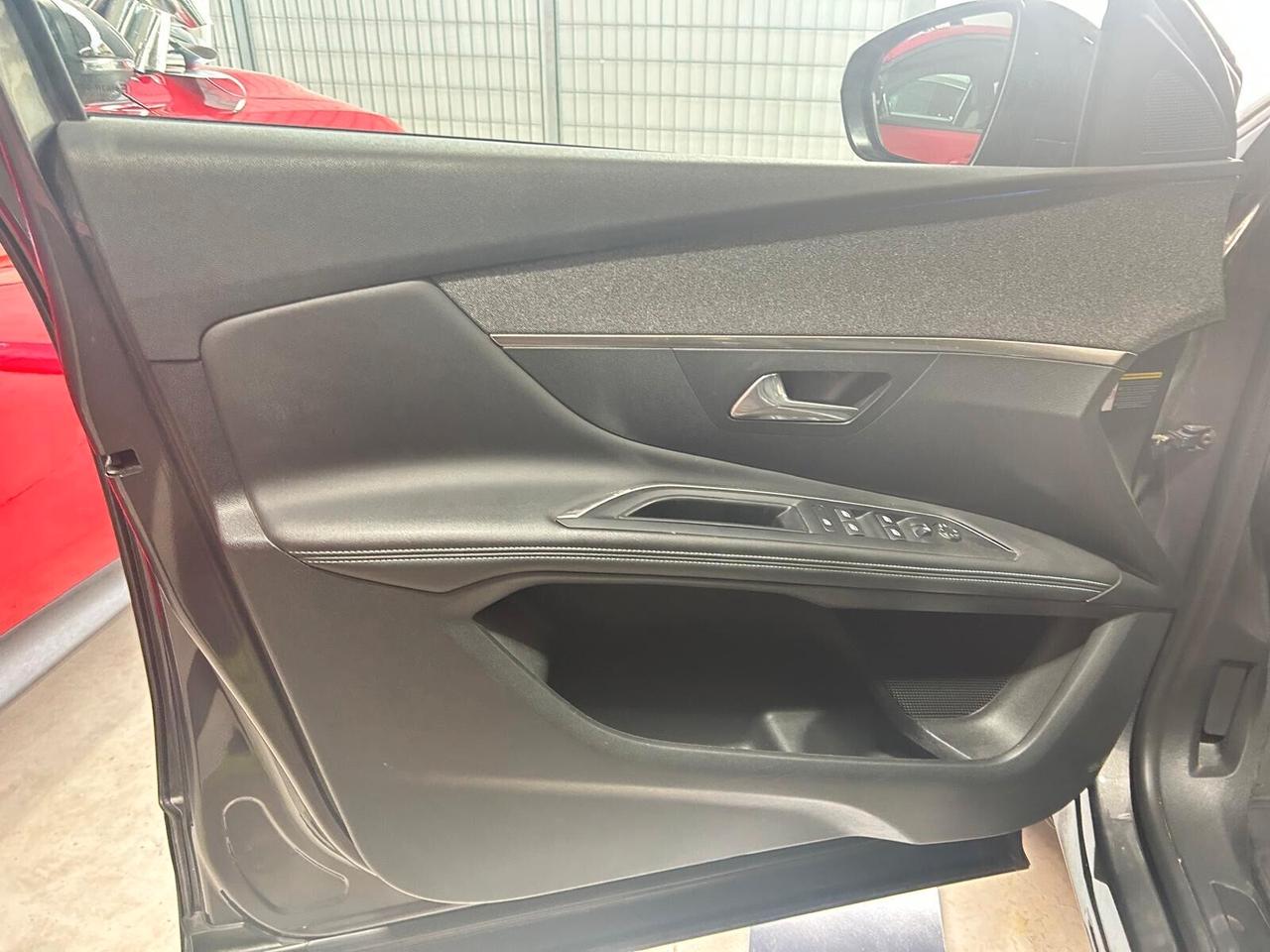 Peugeot 3008 BlueHDi 130 S&S EAT8 Allure Pack