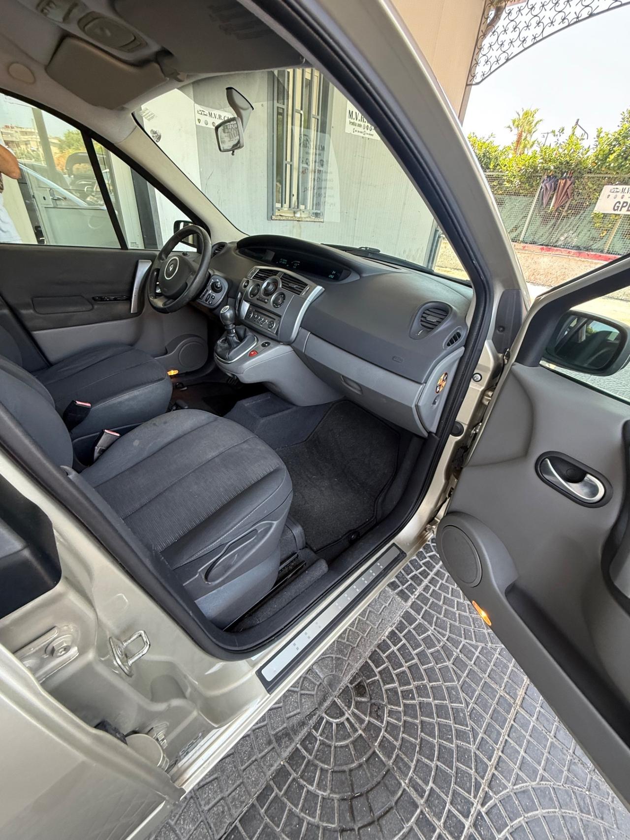 Renault Scenic Scénic 1.5 dCi/105CV Serie Speciale Exception
