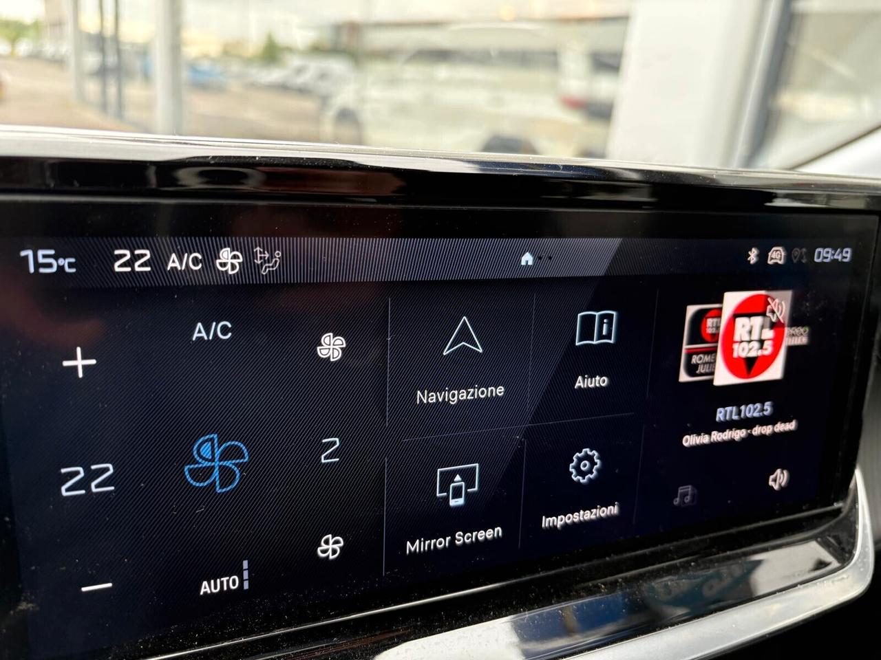 Peugeot 208 ALLURE Hybrid 110 e-DCS6 SPOTICAR