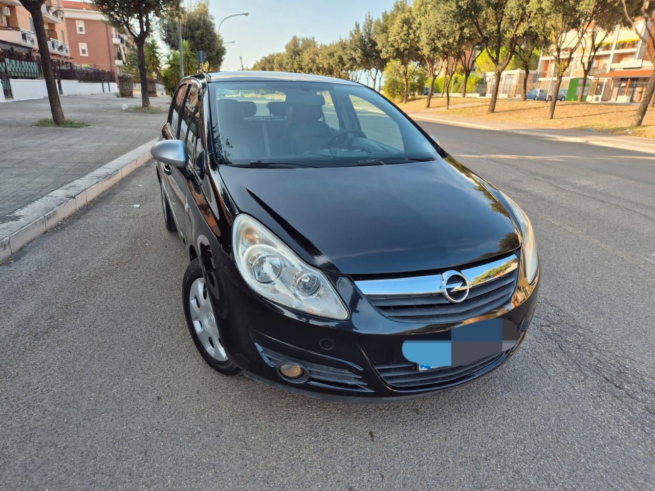 Opel corsa 1.2 gpl anno 08