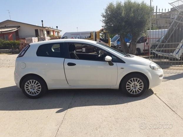 Fiat Punto 1.3 MJT II 75 CV 3 porte VAN