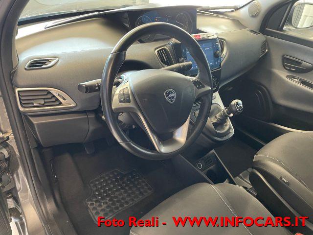 LANCIA Ypsilon 1.0 FireFly 5 porte S&S Hybrid Gold PROMO !!