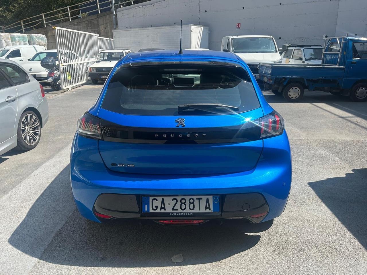 Peugeot 208 motore elettrico Allure