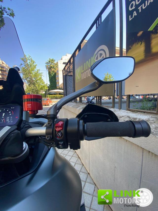 DUCATI Multistrada V4 S travel & radar